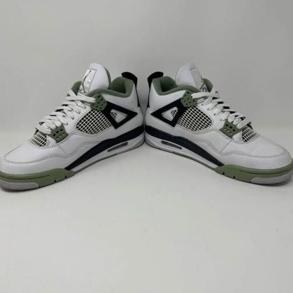 Jordan 4 Retro \'Seafoam\'
